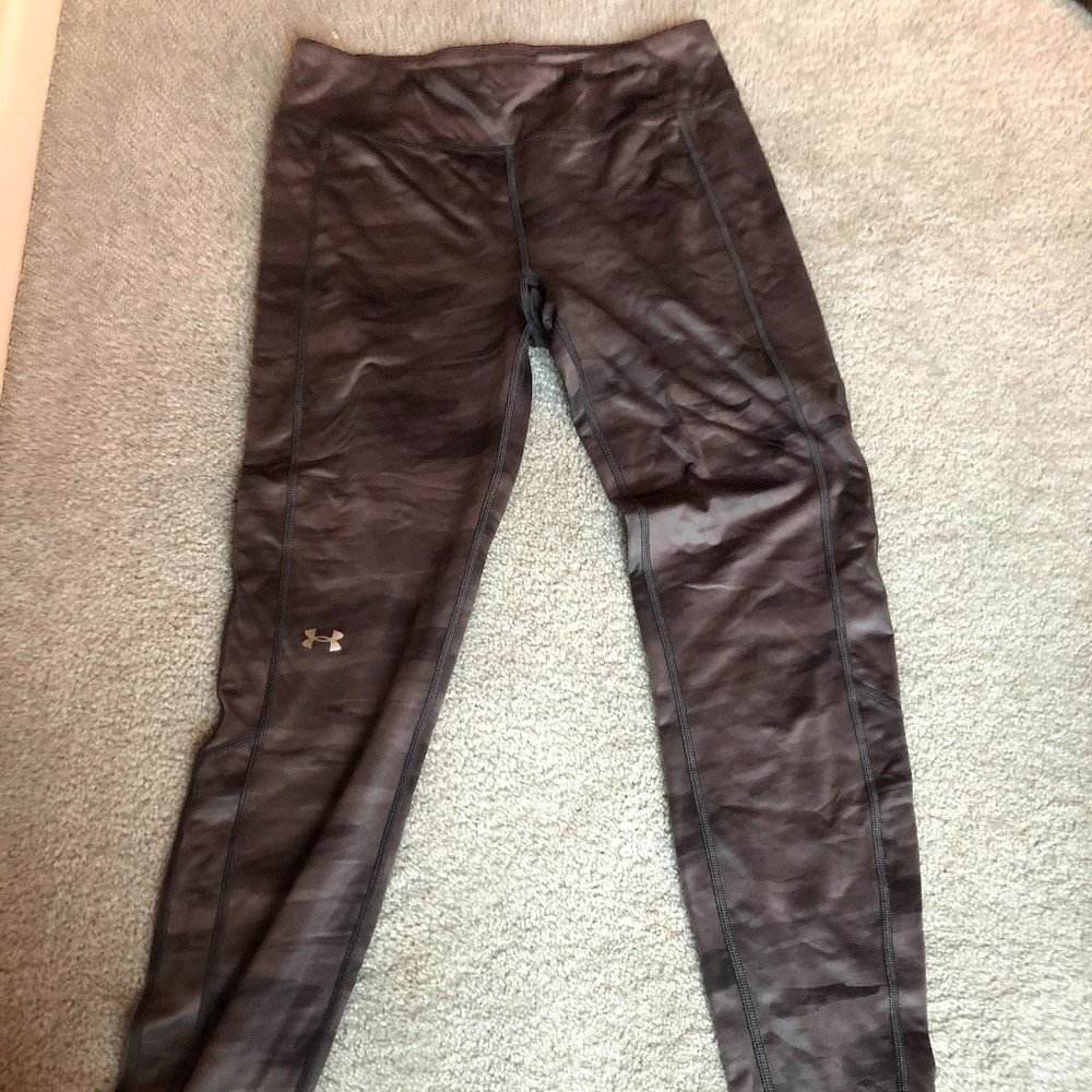 Under Armour gray running tights